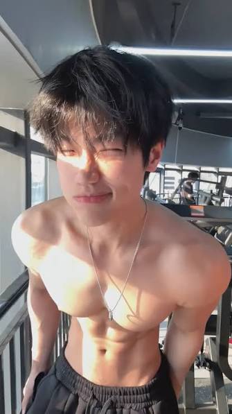 Nam Thần 7